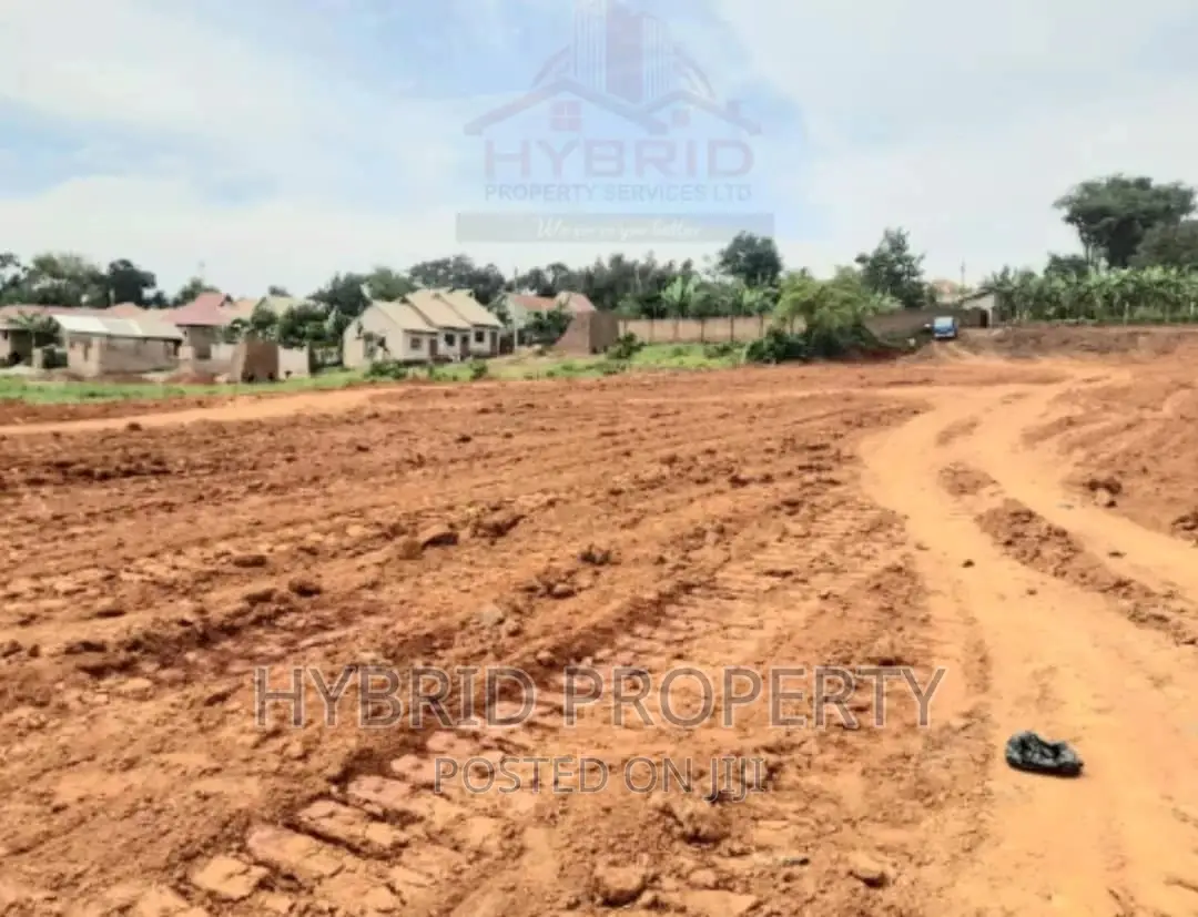 Prime Plots for Sale at Our New Nansana~Ganda Along Hoima Rd in Wakiso / Wakiso