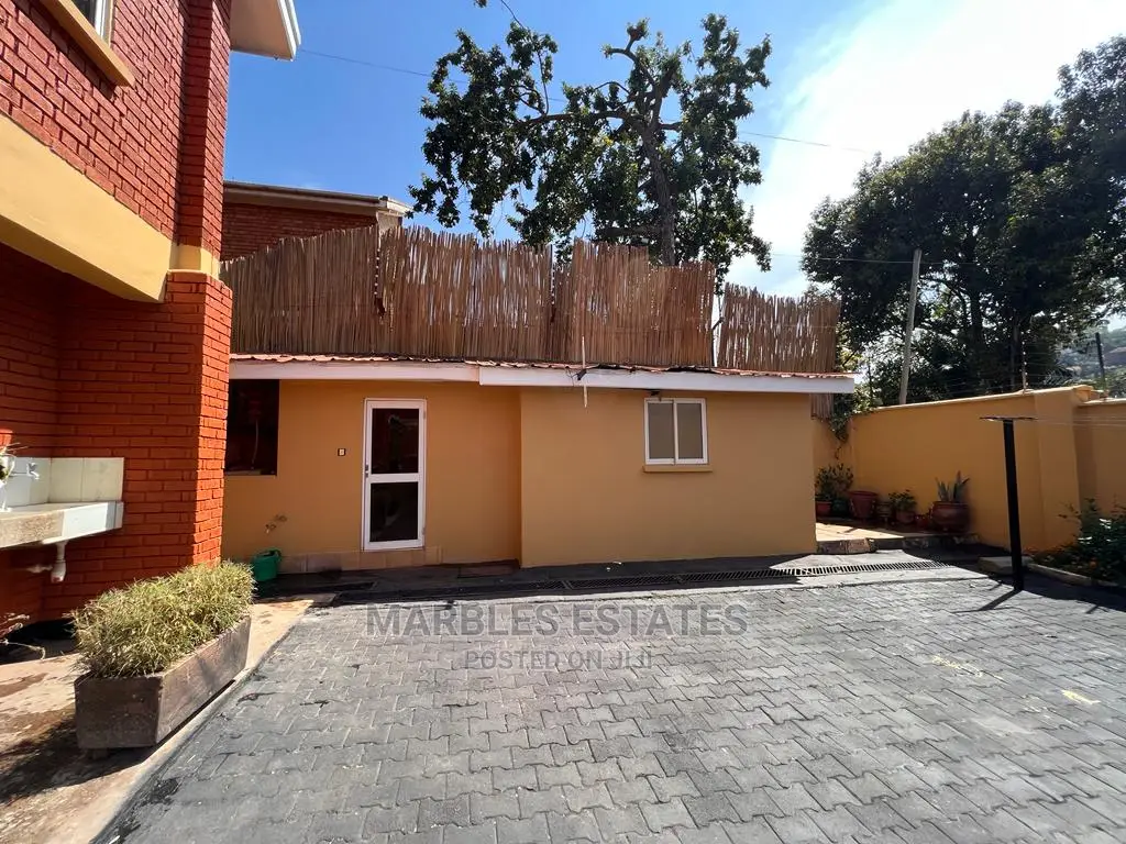Furnished 5bdrm House in Bukoto, Central Division for Rent in Central Division