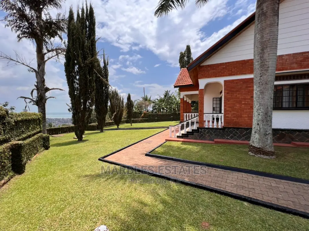 3bdrm Bungalow in Buziga, Central Division for Rent in Central Division