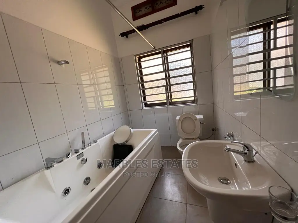 5bdrm Bungalow in Ntinda, Central Division for Rent in Central Division