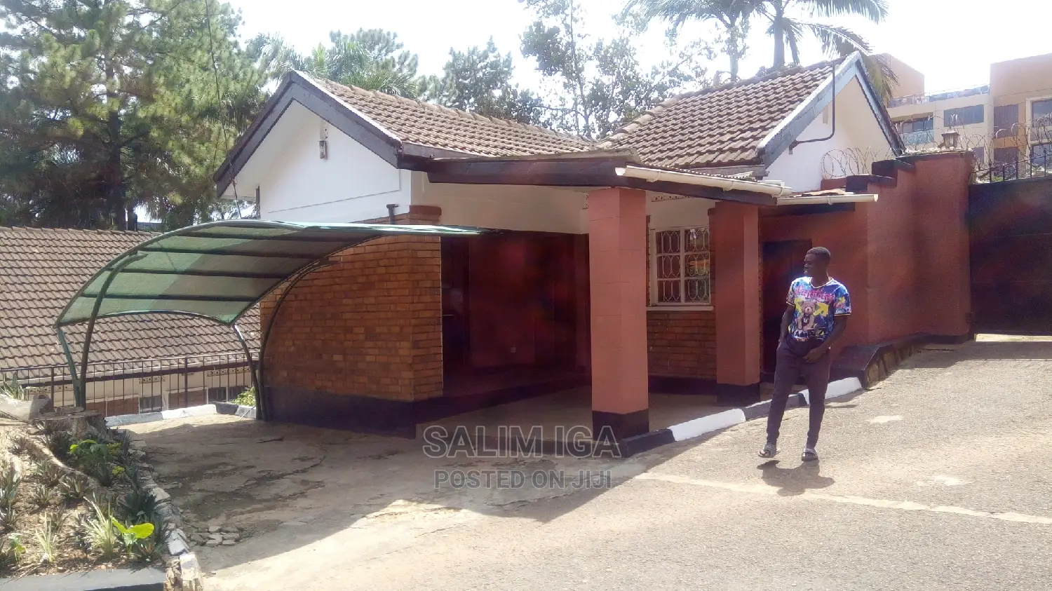 4bdrm Bungalow in Kololo Property, Central Division for Rent in Central Division
