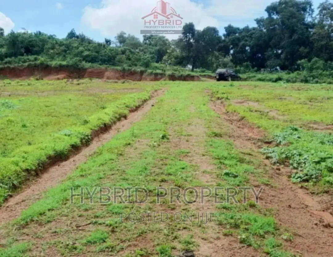 Plots For Sale At Buloba~Byoota Nsimbi Estate~Mityana Road. in Wakiso / Wakiso