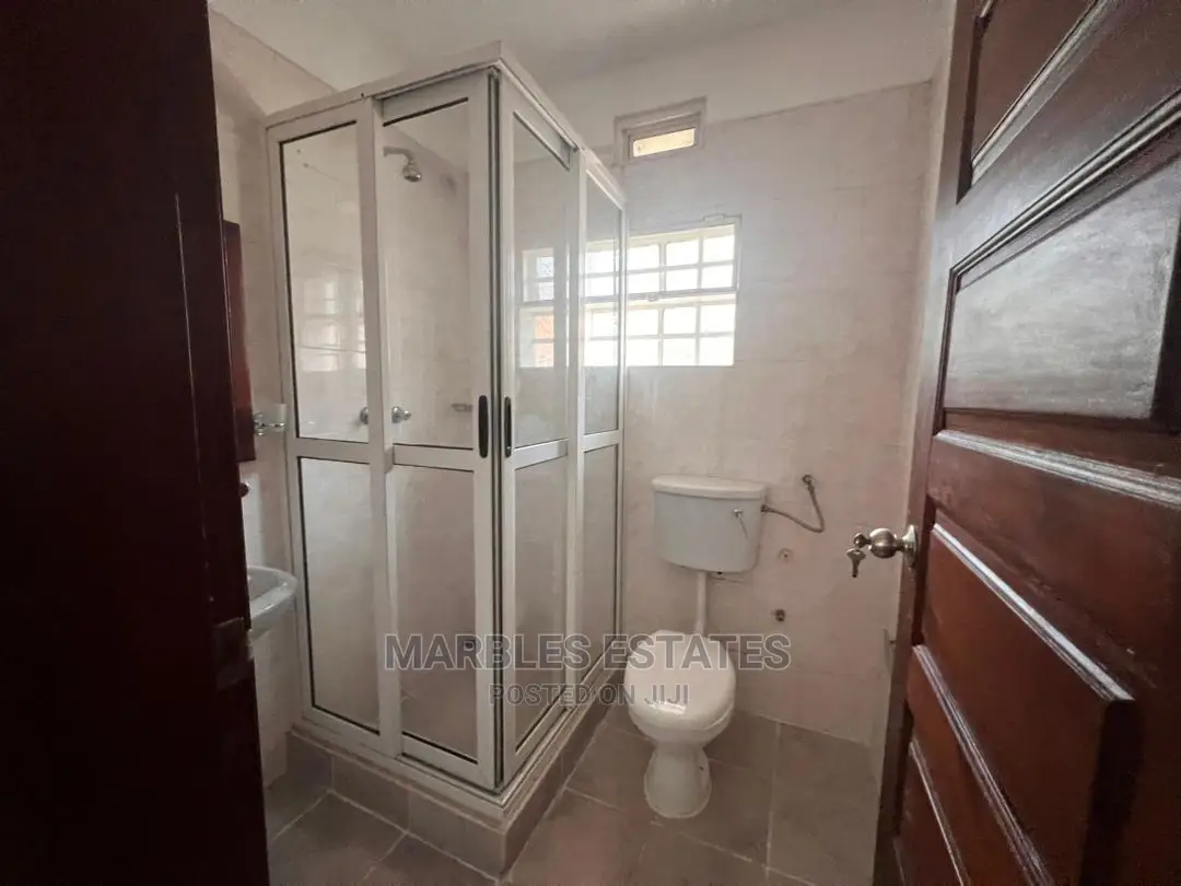 Furnished 4bdrm Bungalow in Kololo, Central Division for Rent in Central Division