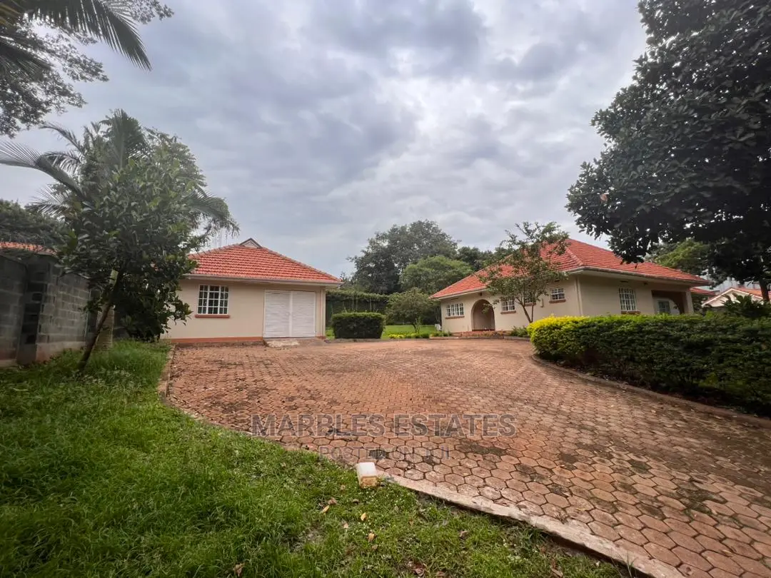 Furnished 4bdrm Bungalow in Kololo, Central Division for Rent in Central Division