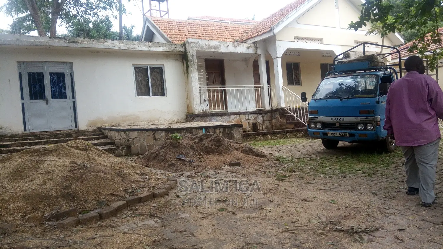4bdrm Bungalow in Kololo Property, Central Division for Rent in Central Division