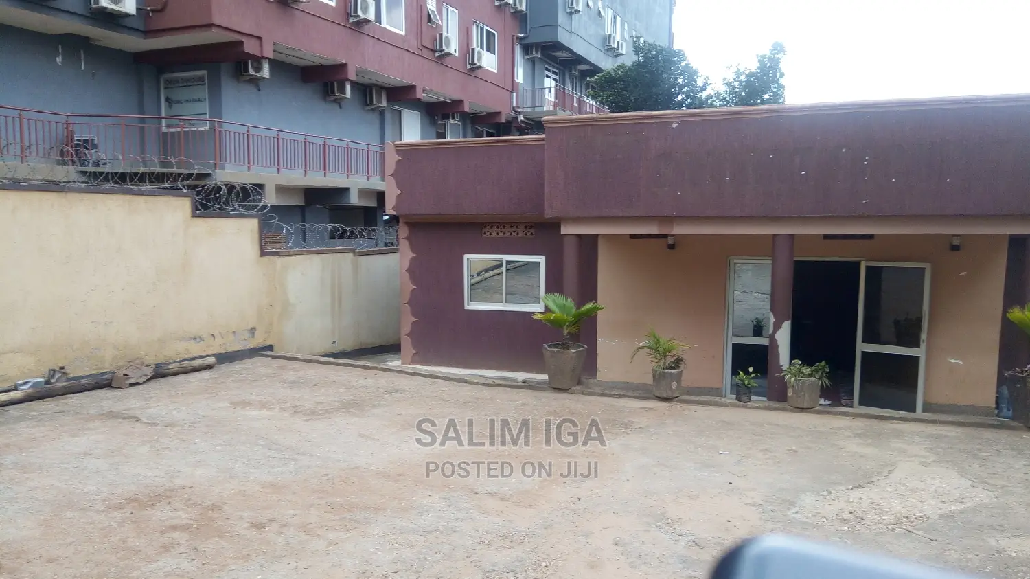 3bdrm Bungalow in Kololo Property, Central Division for Rent in Central Division