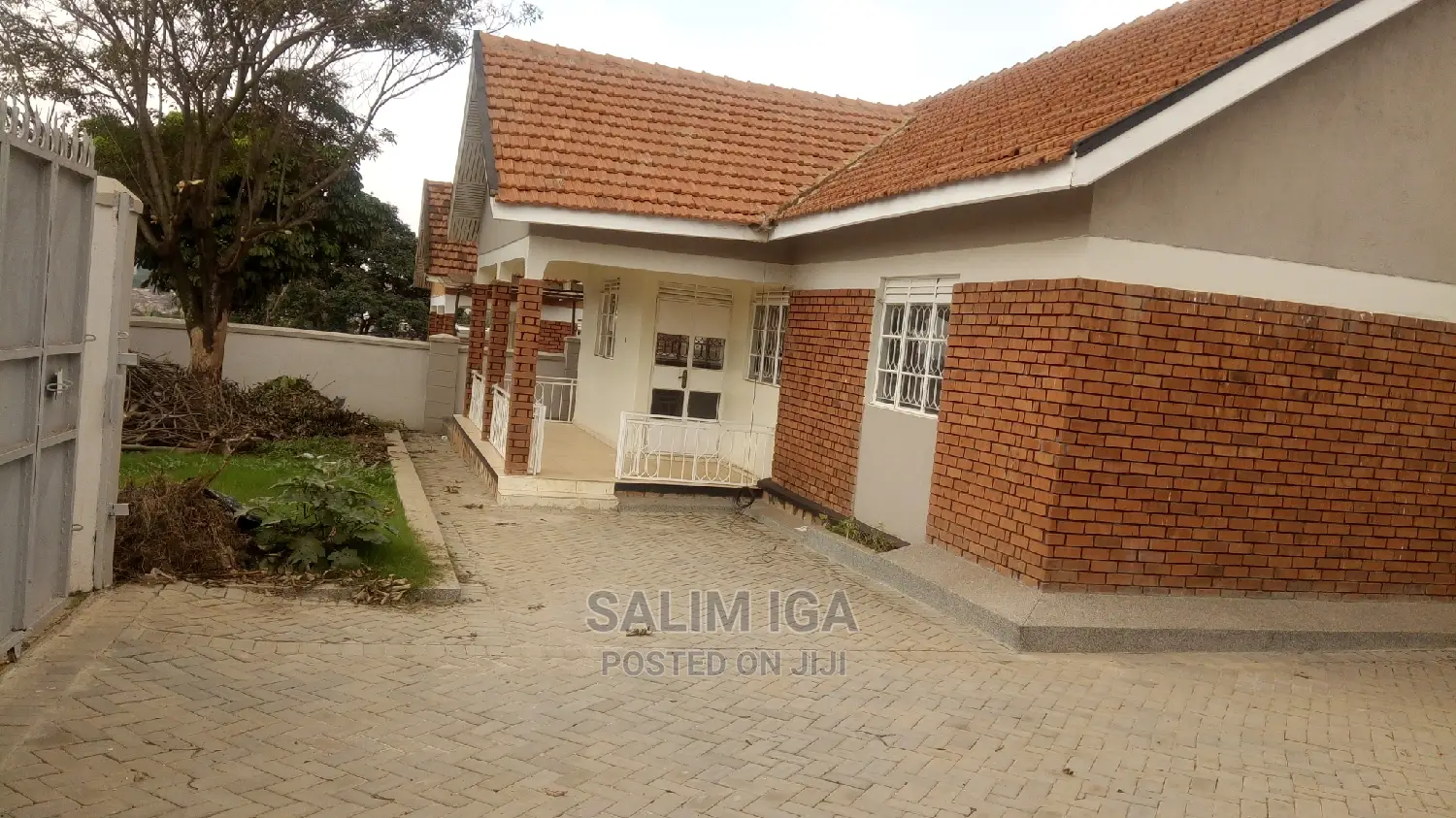 3bdrm Bungalow in Kololo Property, Central Division for Rent in Central Division