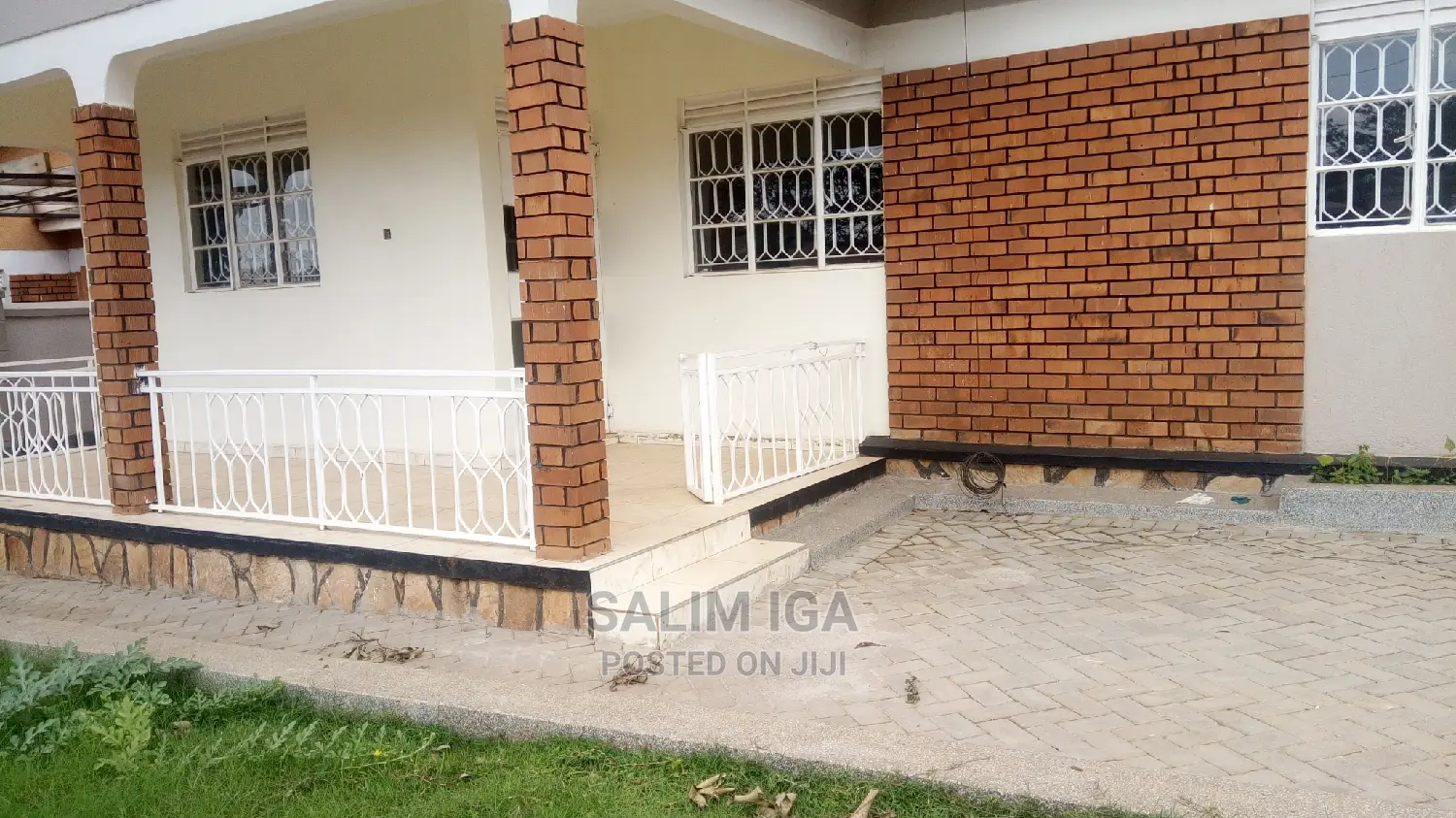 3bdrm Bungalow in Kololo Property, Central Division for Rent in Central Division