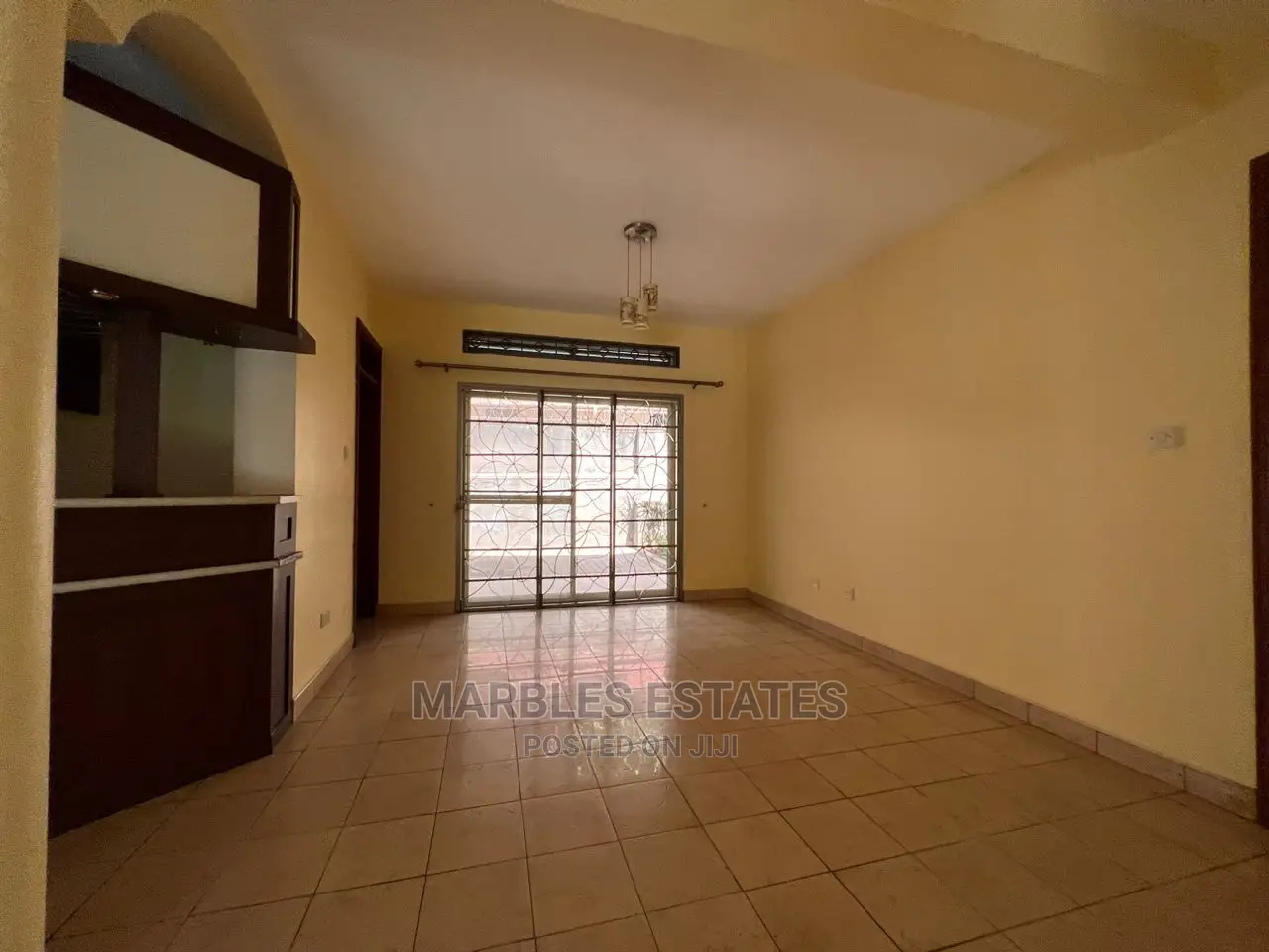 4bdrm House in Bugoloobi, Central Division for Rent in Central Division