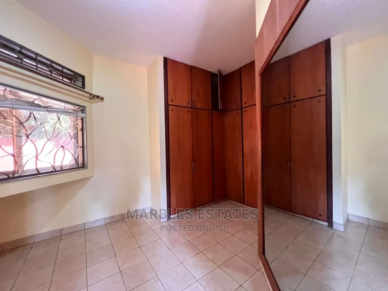5bdrm Mansion in Kololo, Central Division for Rent in Central Division