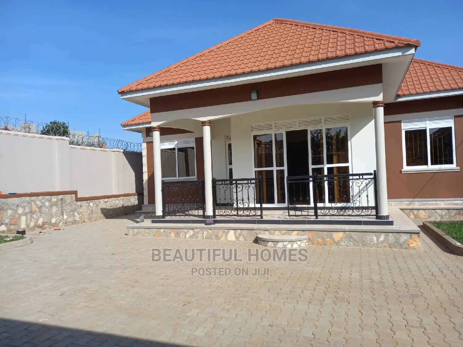 Furnished 4bdrm House in Kira for Sale in Kira