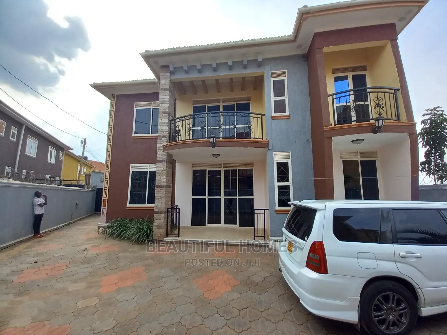 Furnished 5bdrm House in Kira, Central Division for Sale in Central Division