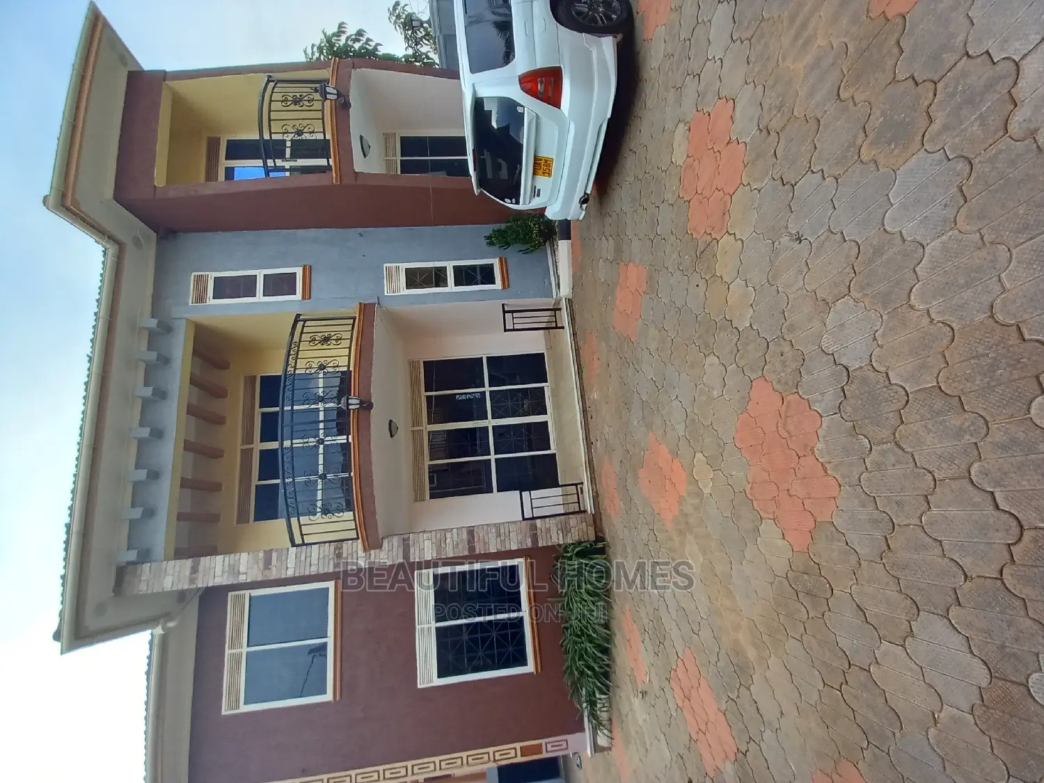 Furnished 5bdrm Maisonette in Kira for Sale in Kira