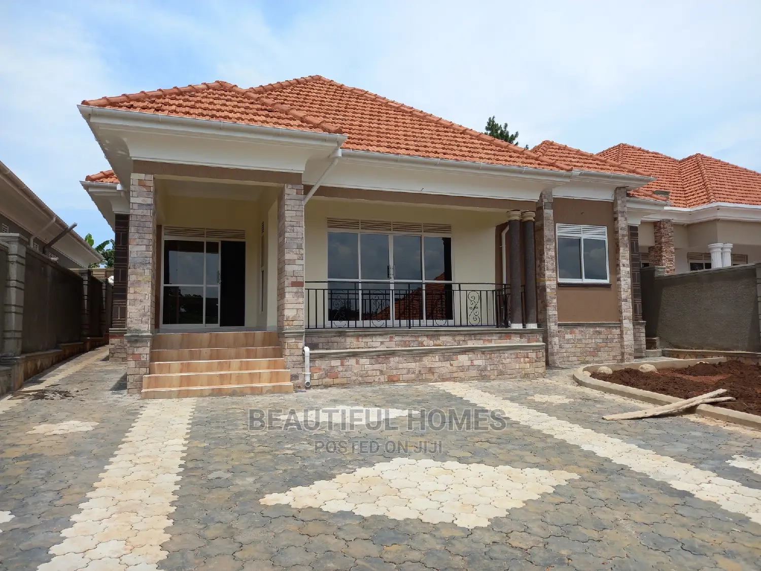 Furnished 4bdrm House in Kira for Sale in Kira