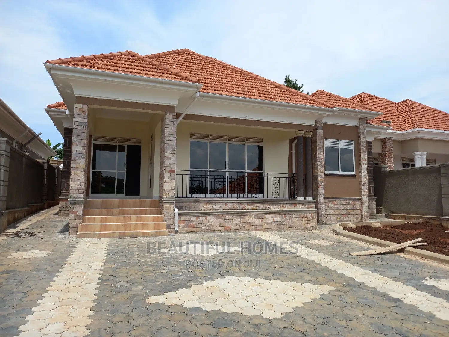 Furnished 4bdrm House in Kira for Sale in Kira
