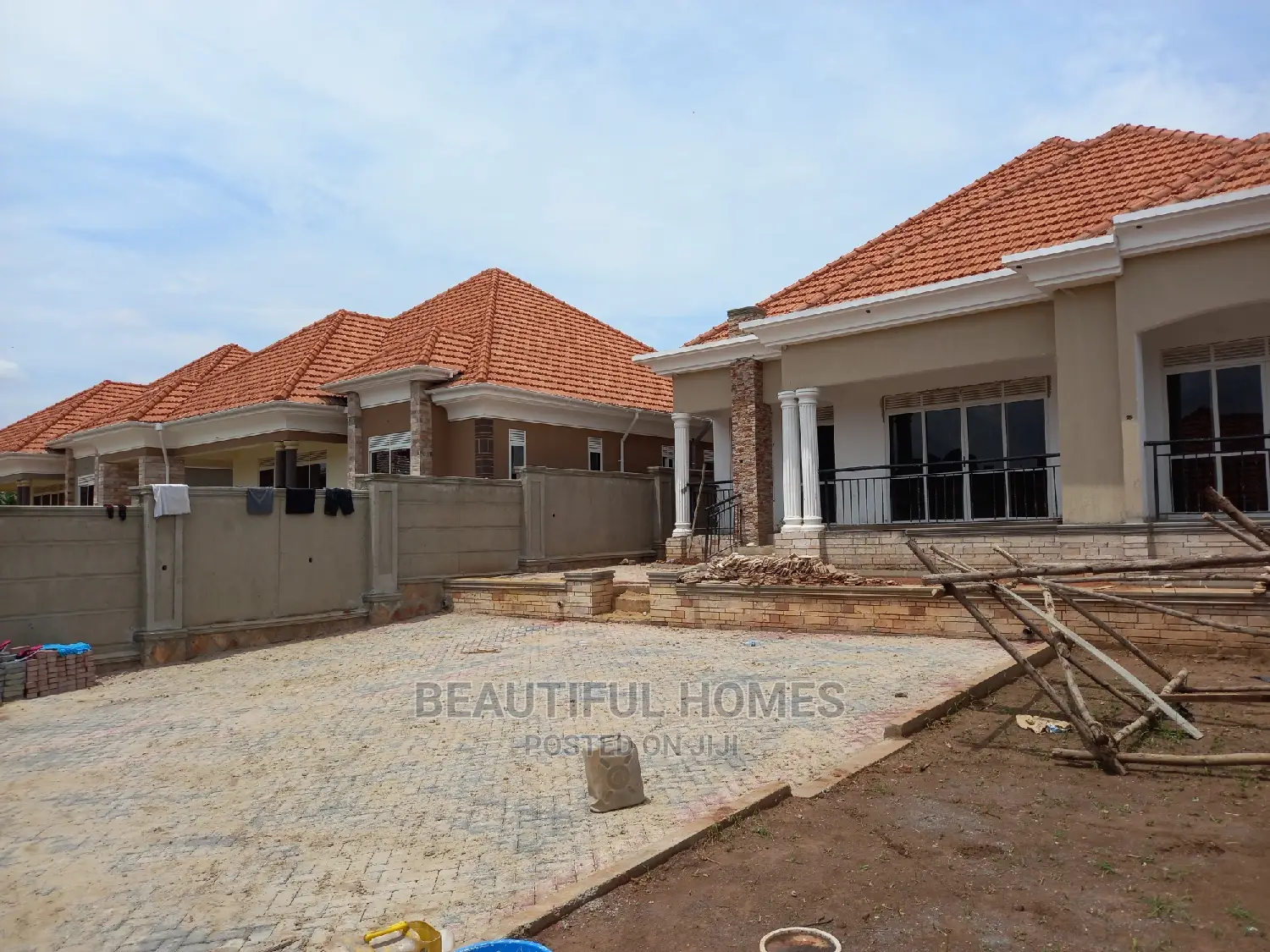 Furnished 4bdrm House in Kira for Sale in Kira