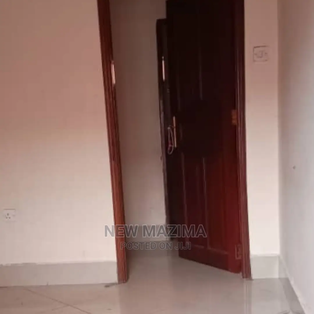 1bdrm House in Makindye, Division a for Rent in Division A