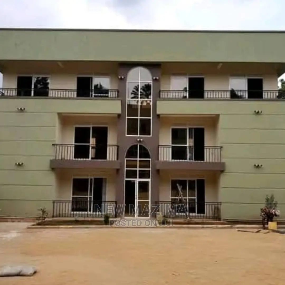 6bdrm Block of Flats in Muyenga Heights, Division a for Sale in Division A