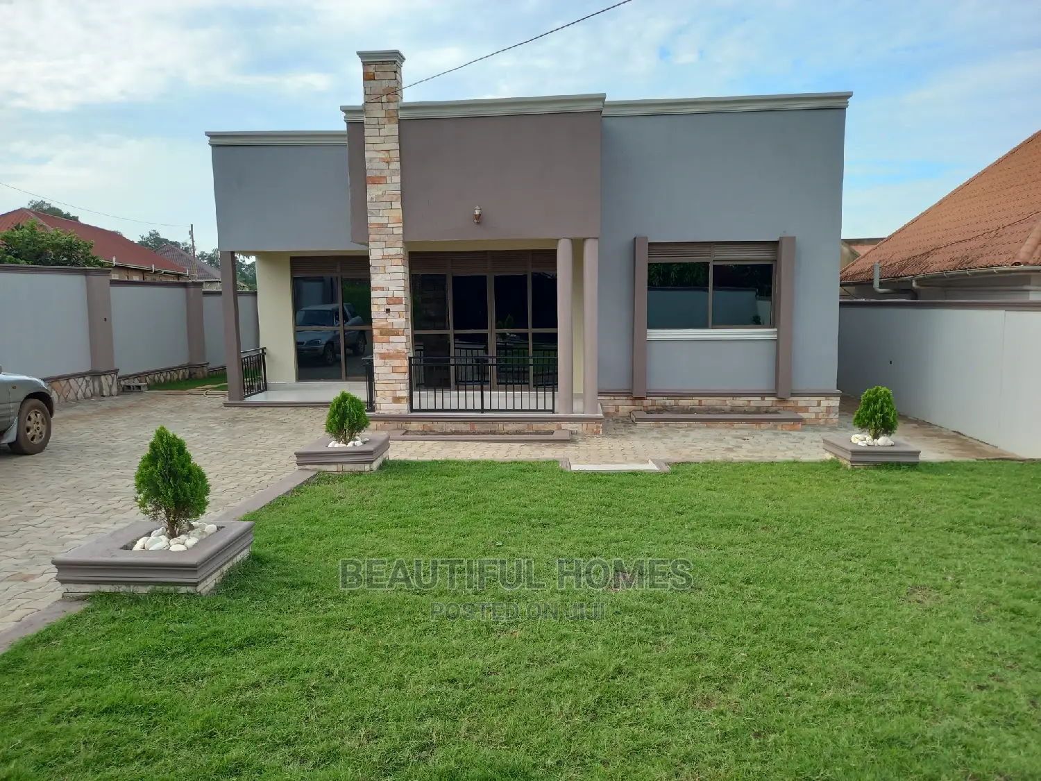 Furnished 4bdrm Bungalow in Kira, Central Division for Sale in Central Division