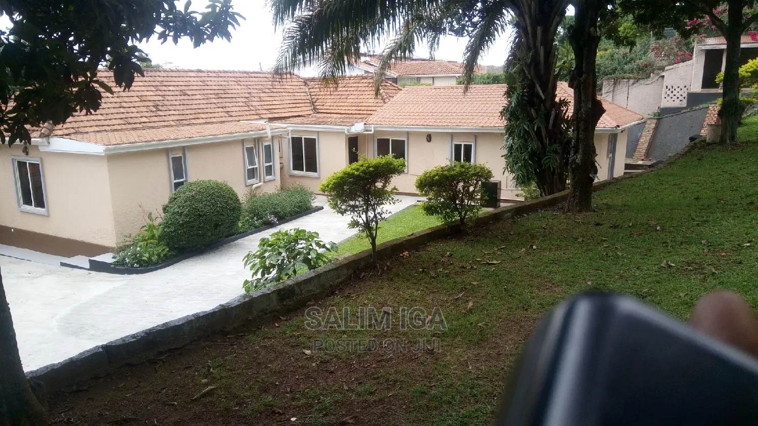 4bdrm Bungalow in Kololo Property, Central Division for Rent in Central Division