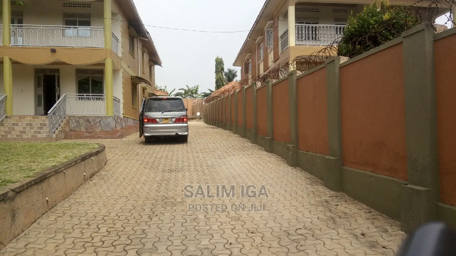 4bdrm Duplex in Kololo Property, Central Division for Rent in Central Division