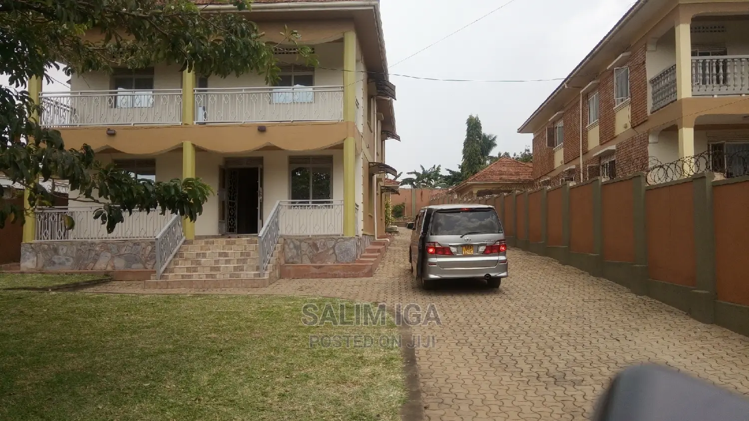 4bdrm Duplex in Kololo Property, Central Division for Rent in Central Division