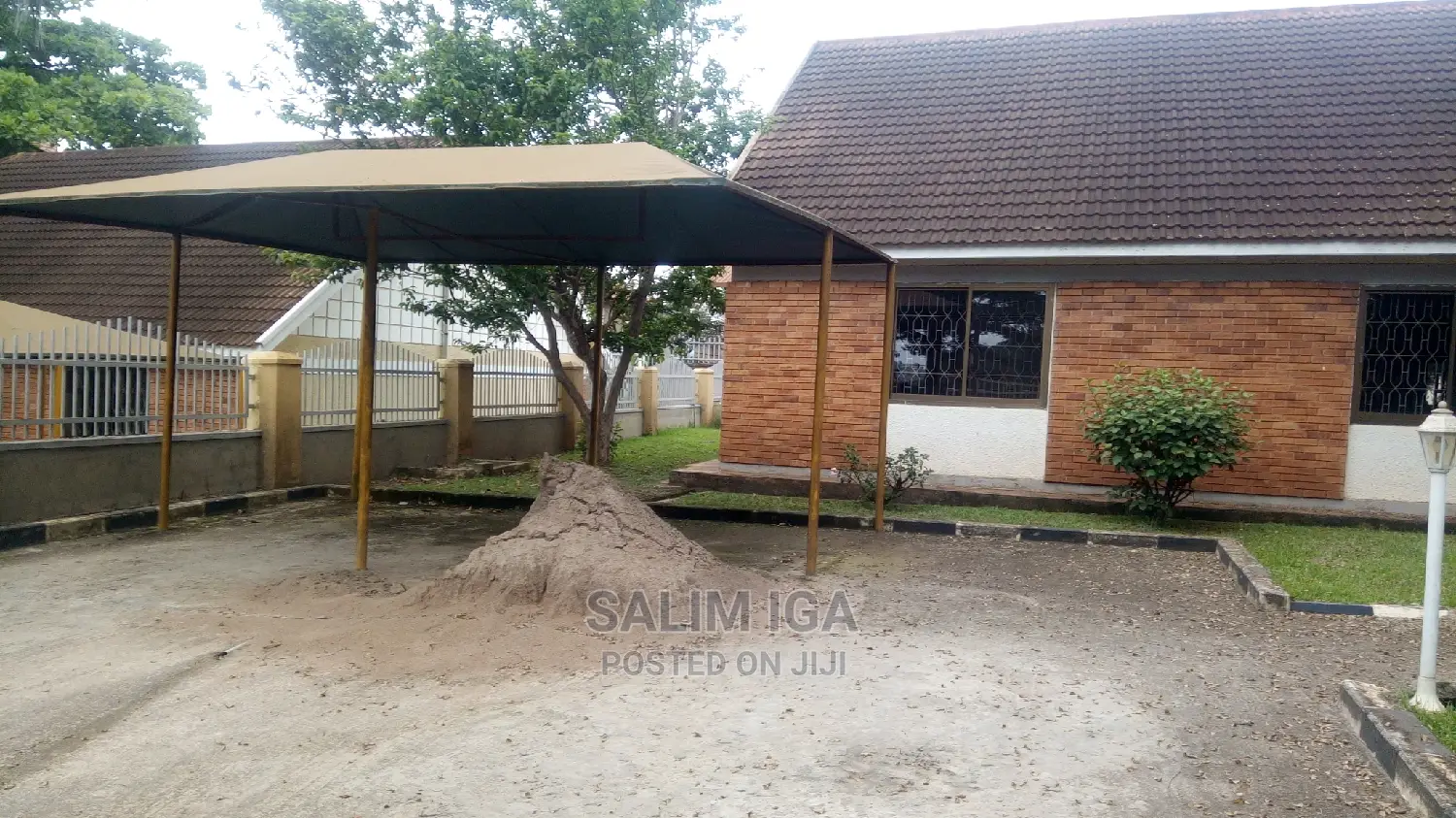 4bdrm Bungalow in Kololo Property, Central Division for Rent in Central Division