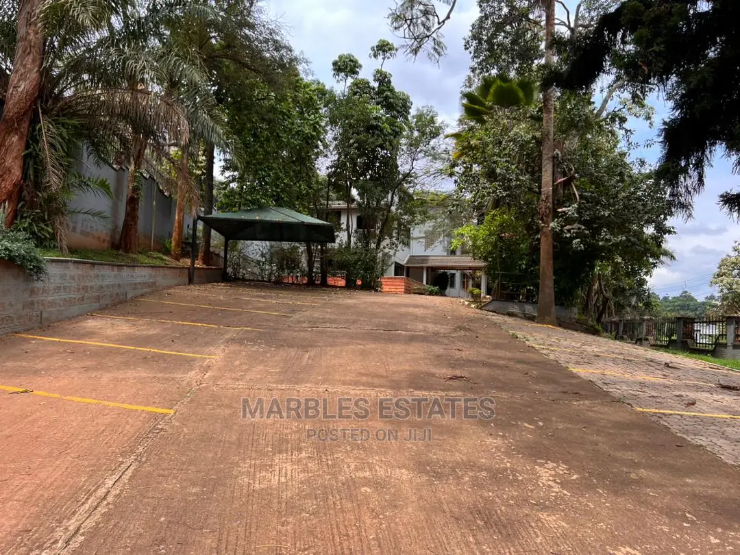 8bdrm House in Kololo, Central Division for Rent in Central Division