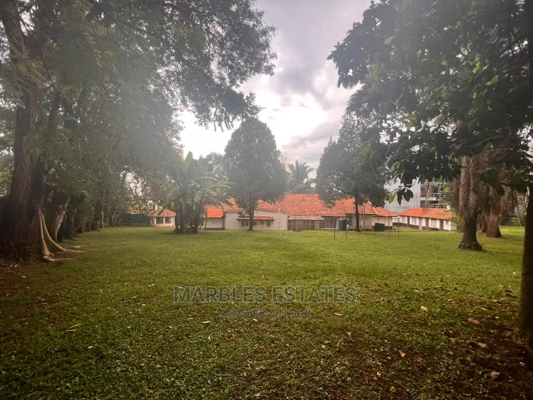 Office Space for Rent in Kololo at $4000 in Central Division