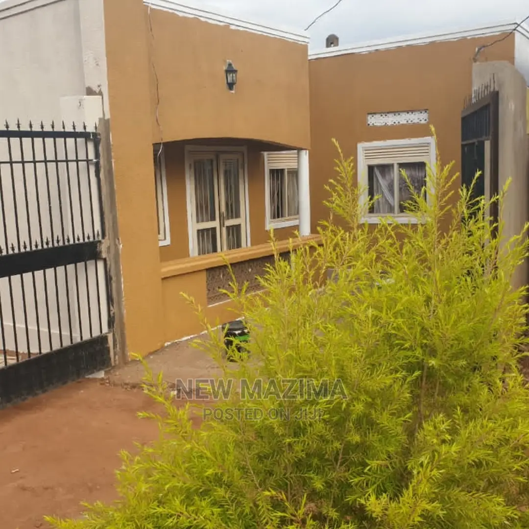 3bdrm House in Makindye Heights, Division a for Sale in Division A