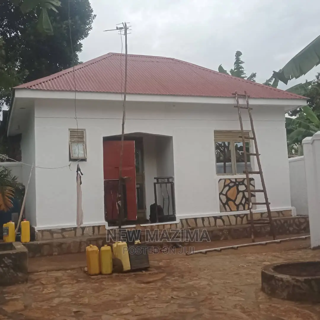 1bdrm House in Buloba Bulenga, Division a for Sale in Division A