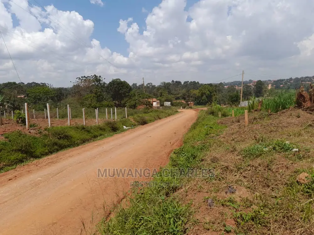 Plot of Sale in Kira Kitukutwe in Central Division