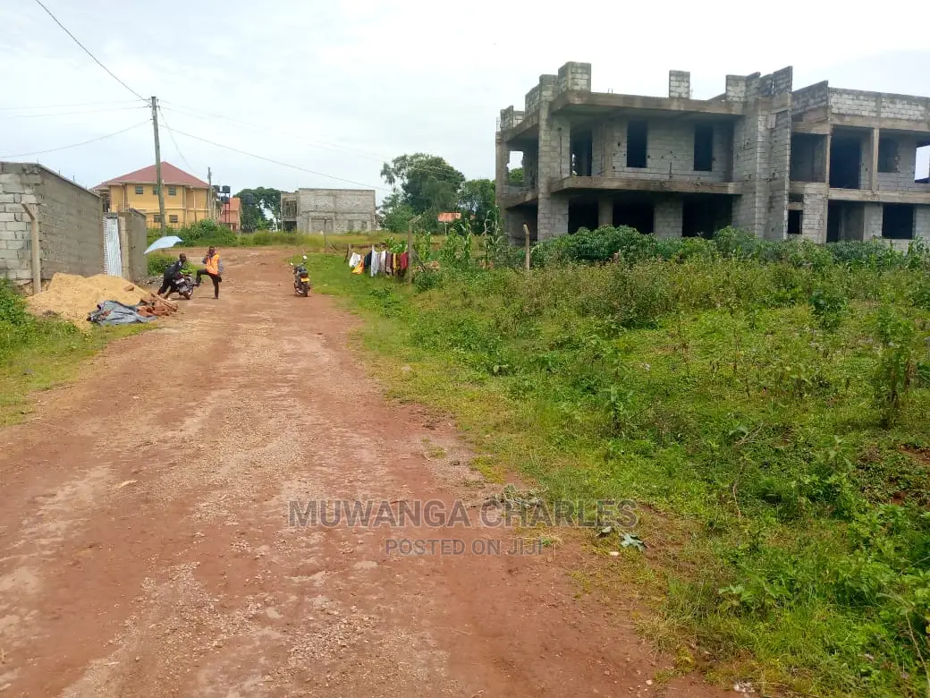 Plot for Sale in Kira Shimon in Central Division