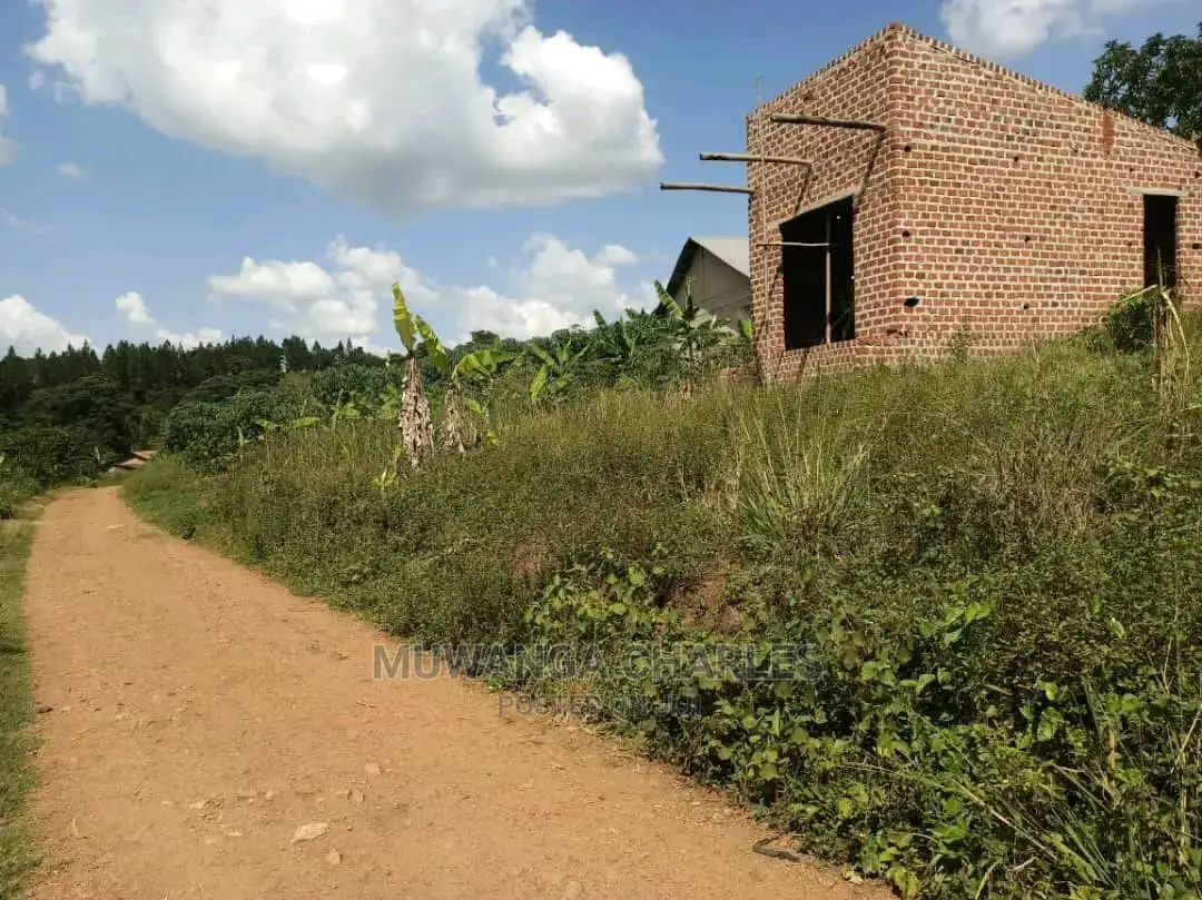 Plot for Sale in Gayaza Kabubbu in Central Division