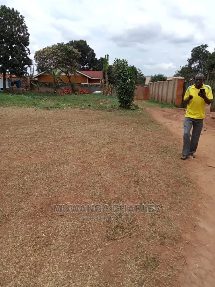 32decimals of Land for Sale in Bukoto in Central Division