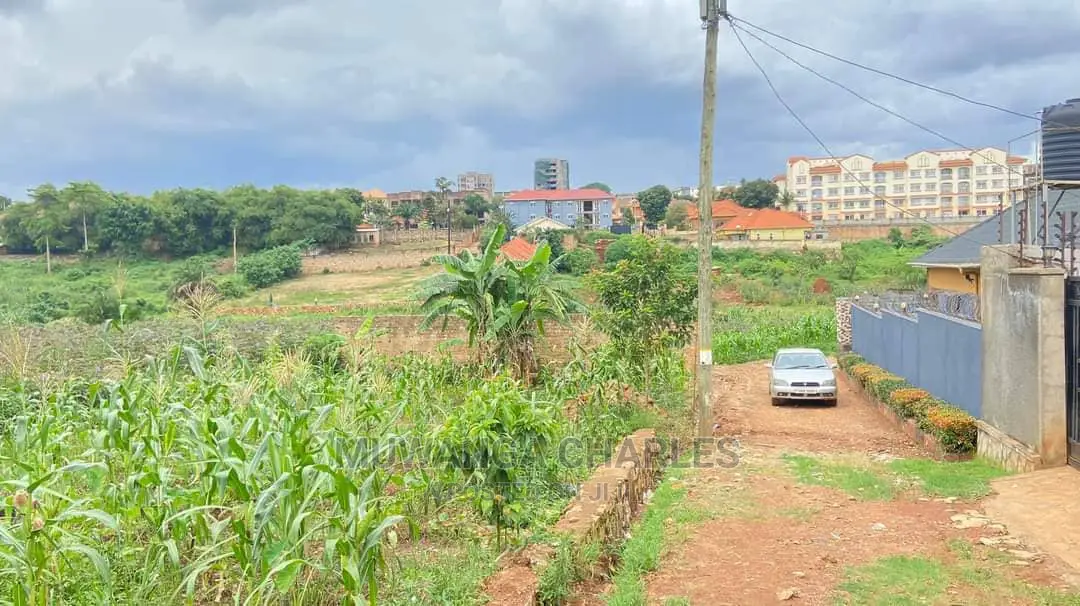 100by100ft Plot for Sale in Buwate in Central Division
