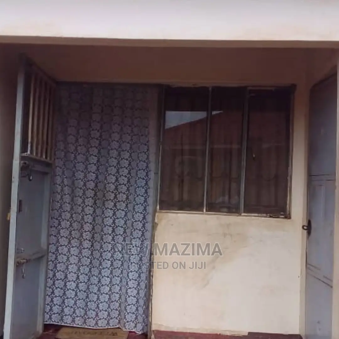 2bdrm House in Salaama Munyonyo, Division a for Sale in Division A