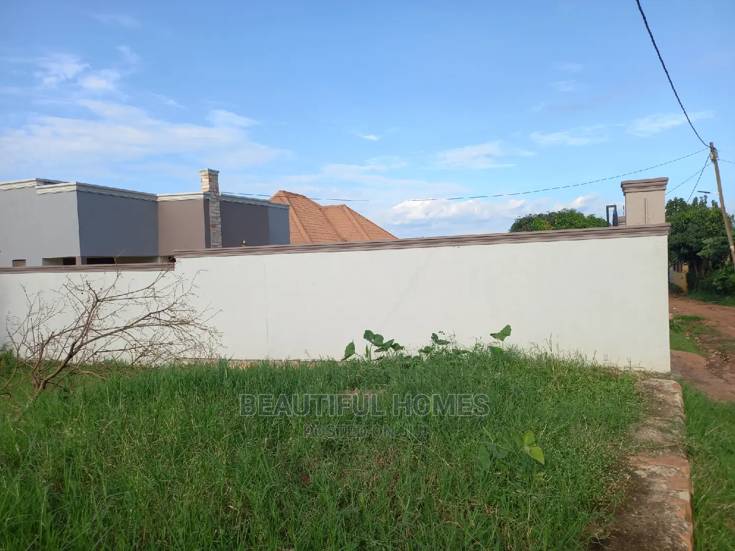 Furnished 4bdrm Bungalow in Kira, Central Division for Sale in Central Division