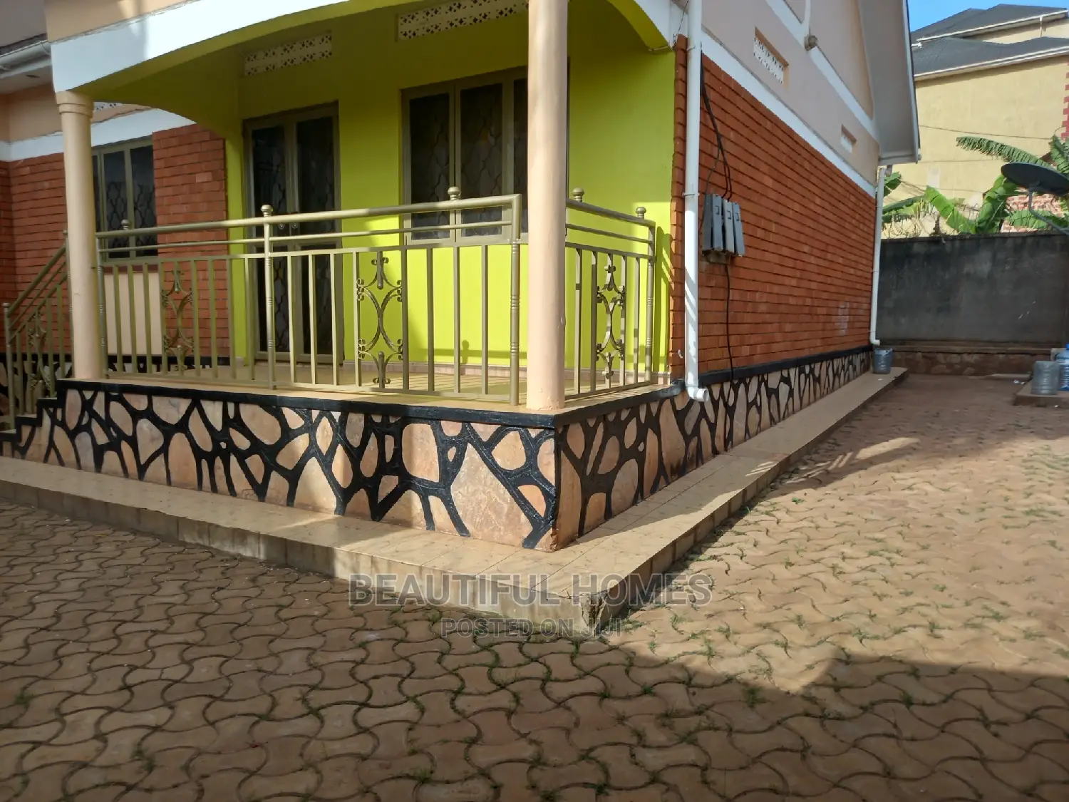 Furnished 2bdrm Apartment in Kyaliwajjara, Central Division for sale in Central Division