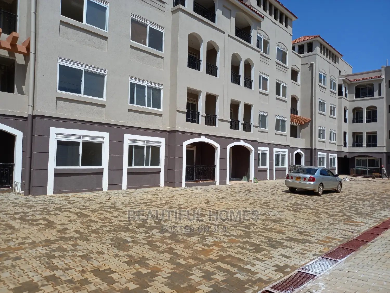 Furnished 3bdrm Apartment in Naalya, Central Division for Sale in Central Division