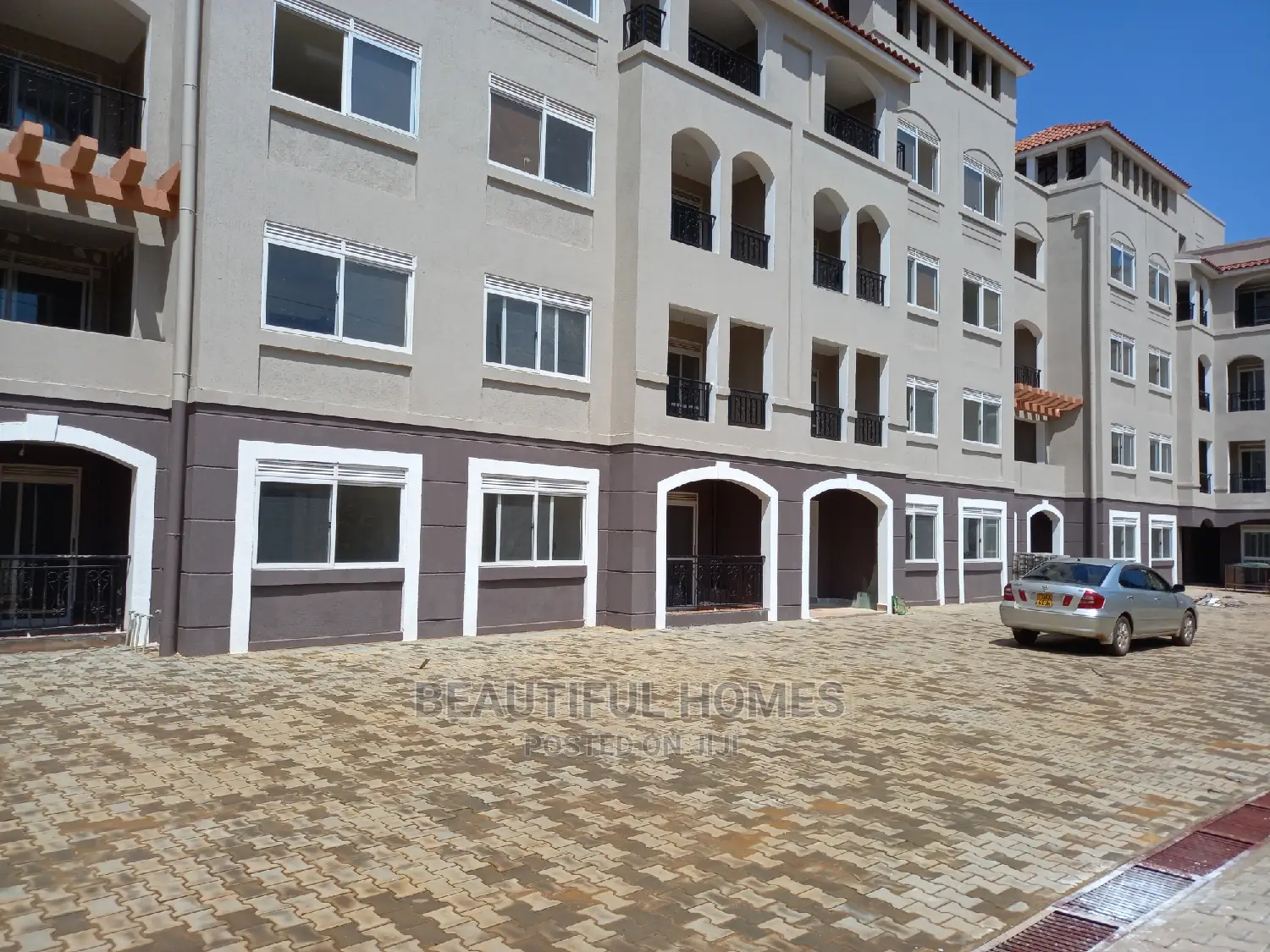 Furnished 3bdrm Apartment in Naalya, Central Division for Sale in Central Division