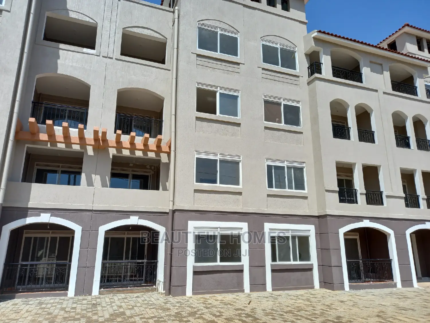 Furnished 3bdrm Apartment in Naalya, Central Division for Sale in Central Division
