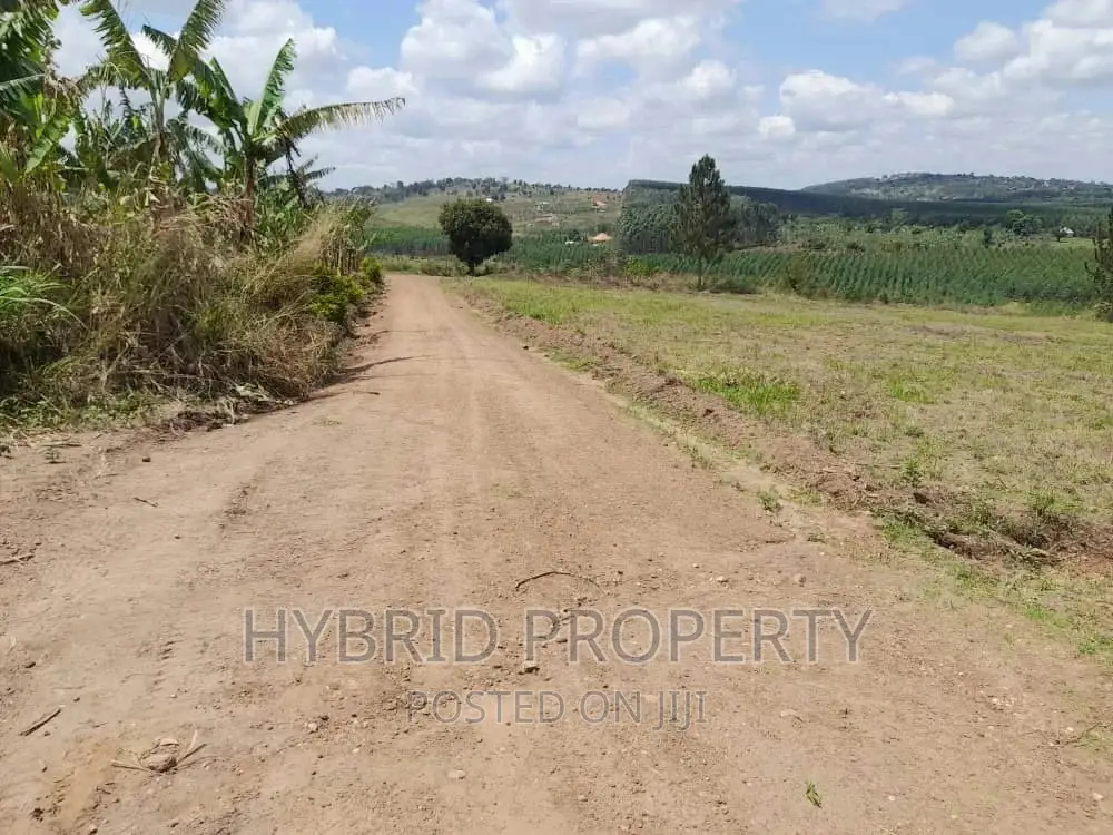 Plots for Sale at Simbamanyo~Kakiri II Land Estate~Hoima Rd in Kakiri