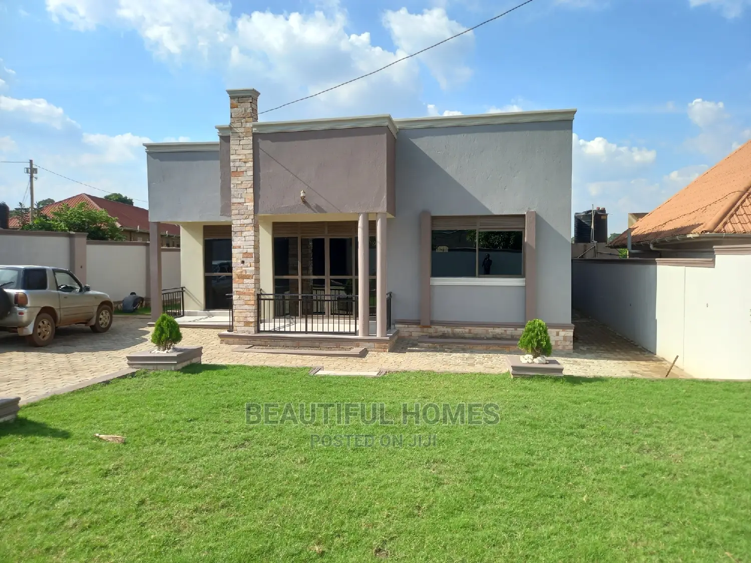 Furnished 4bdrm Bungalow in Kira for Sale in Kira
