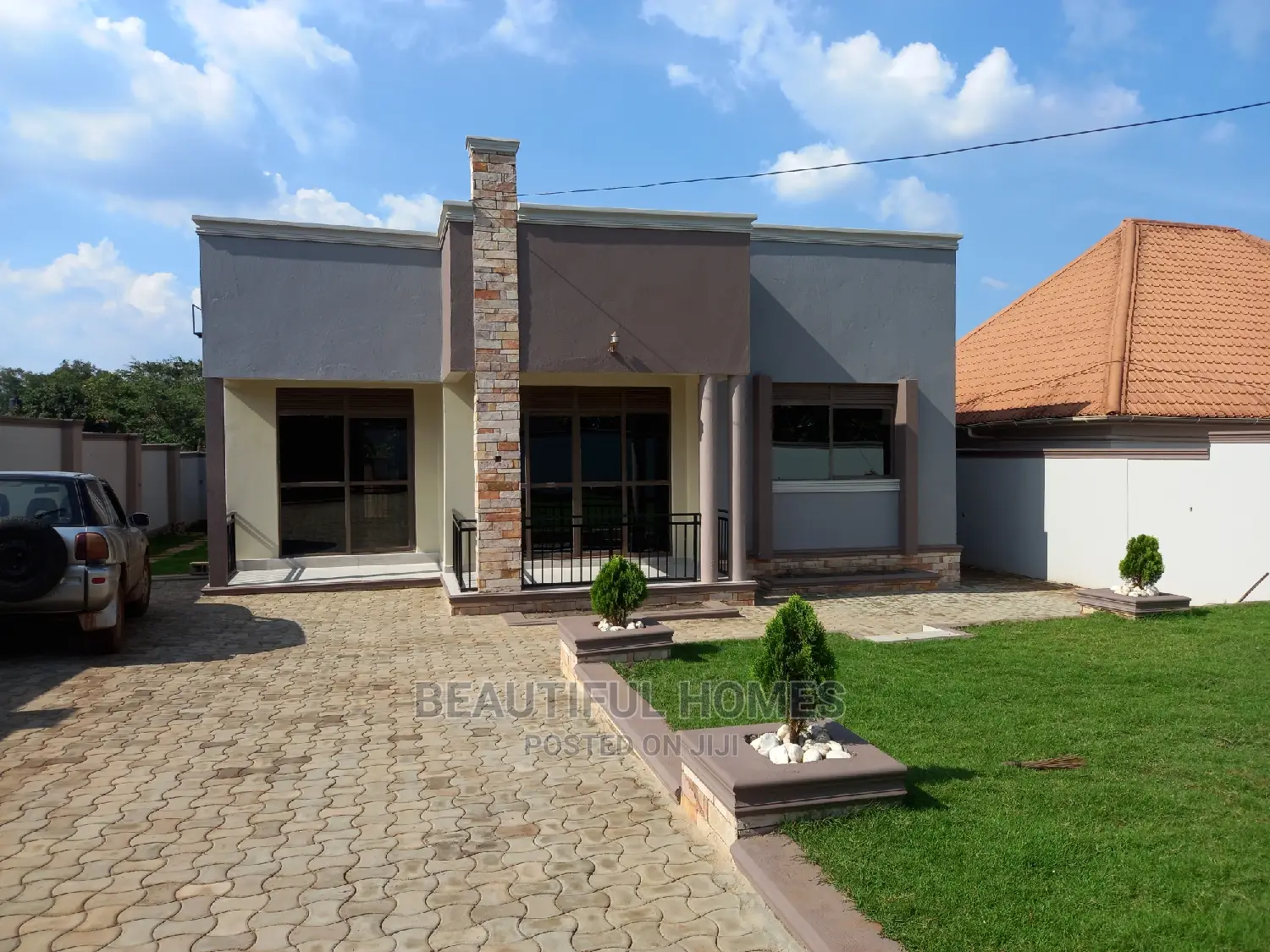 Furnished 4bdrm Bungalow in Kira for Sale in Kira