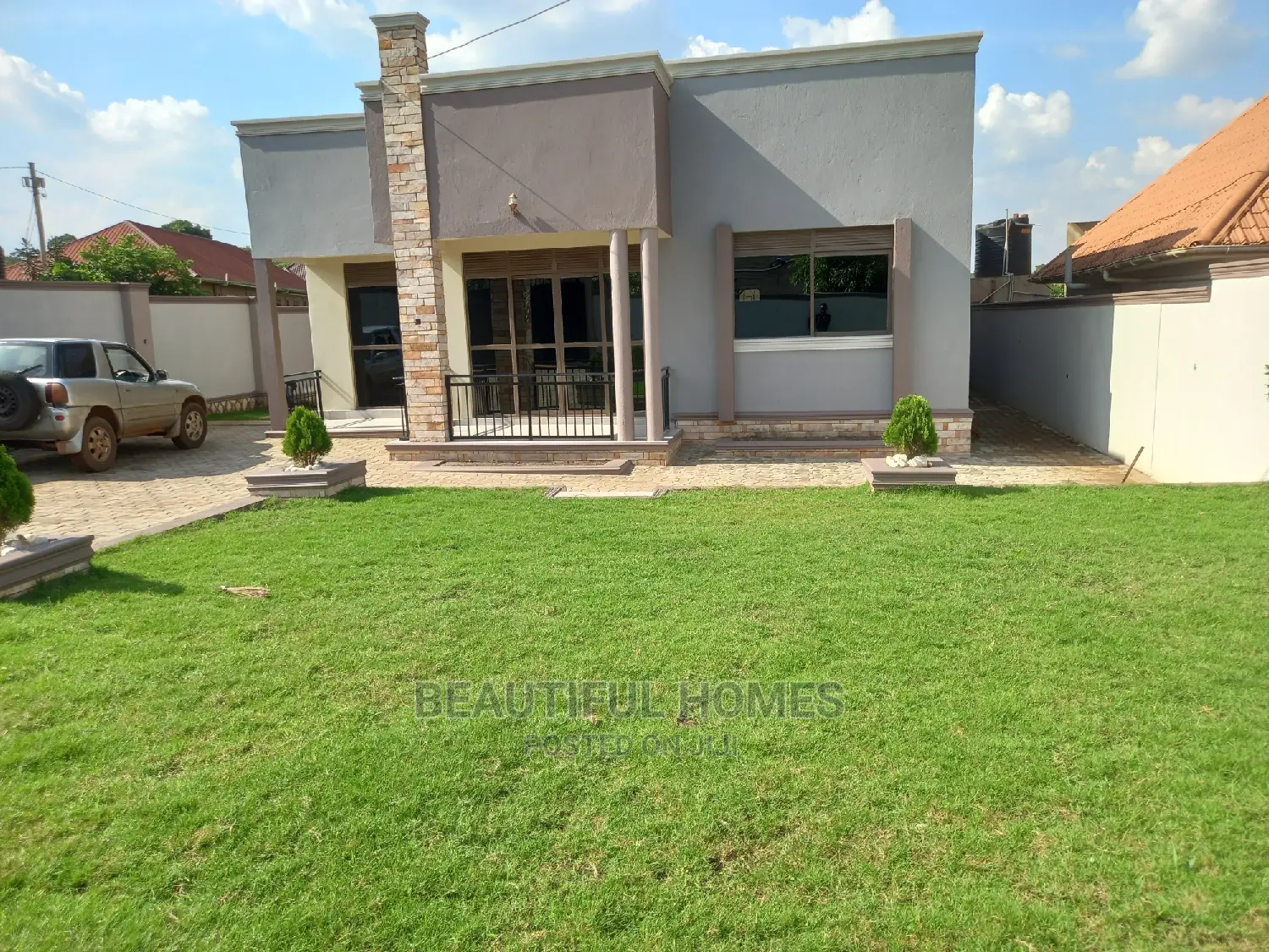 Furnished 4bdrm Maisonette in Kira for Sale in Kira