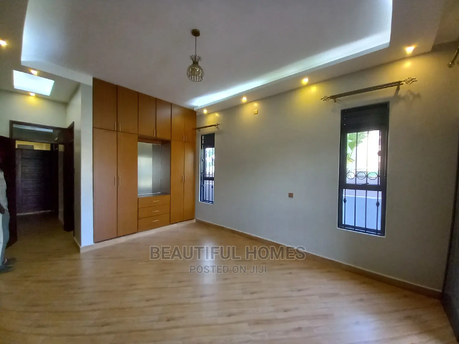 Furnished 4bdrm House in Kira for Sale in Kira