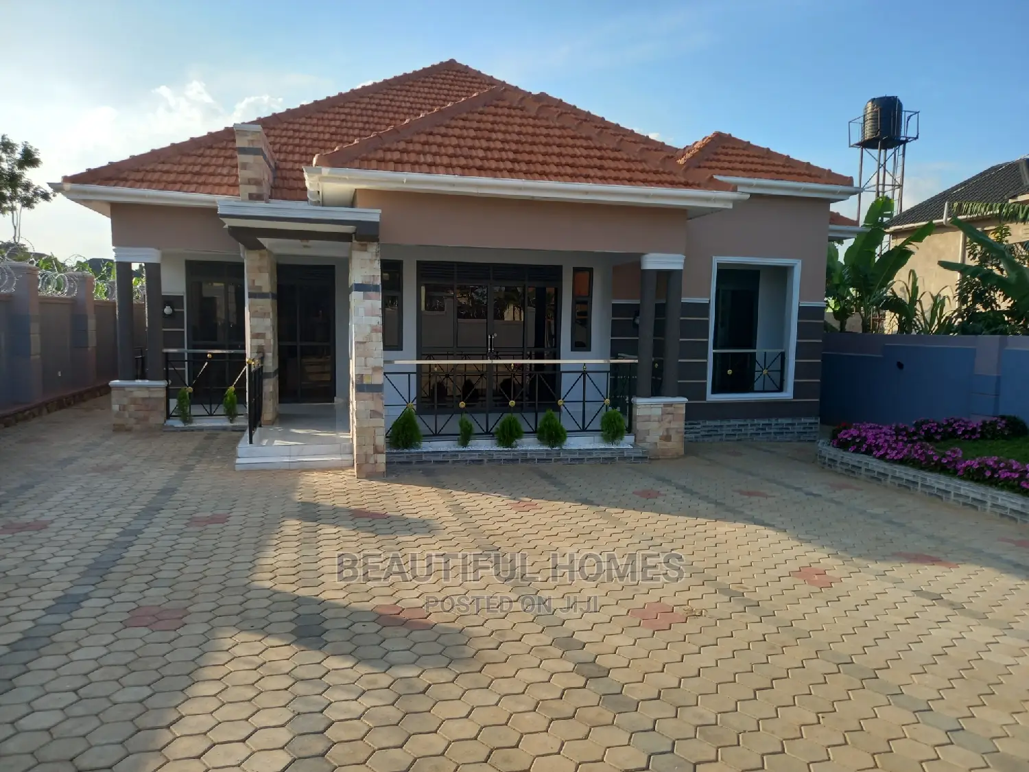 Furnished 4bdrm Bungalow in Kira for Sale in Kira