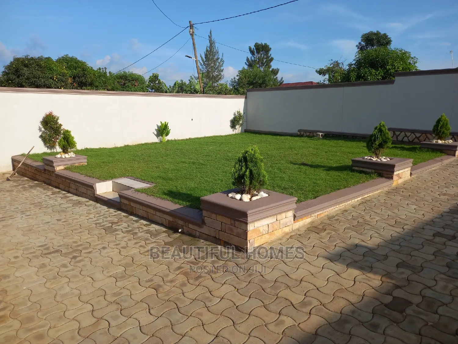 Furnished 4bdrm House in Kira Kimwanyi for Sale in Kira