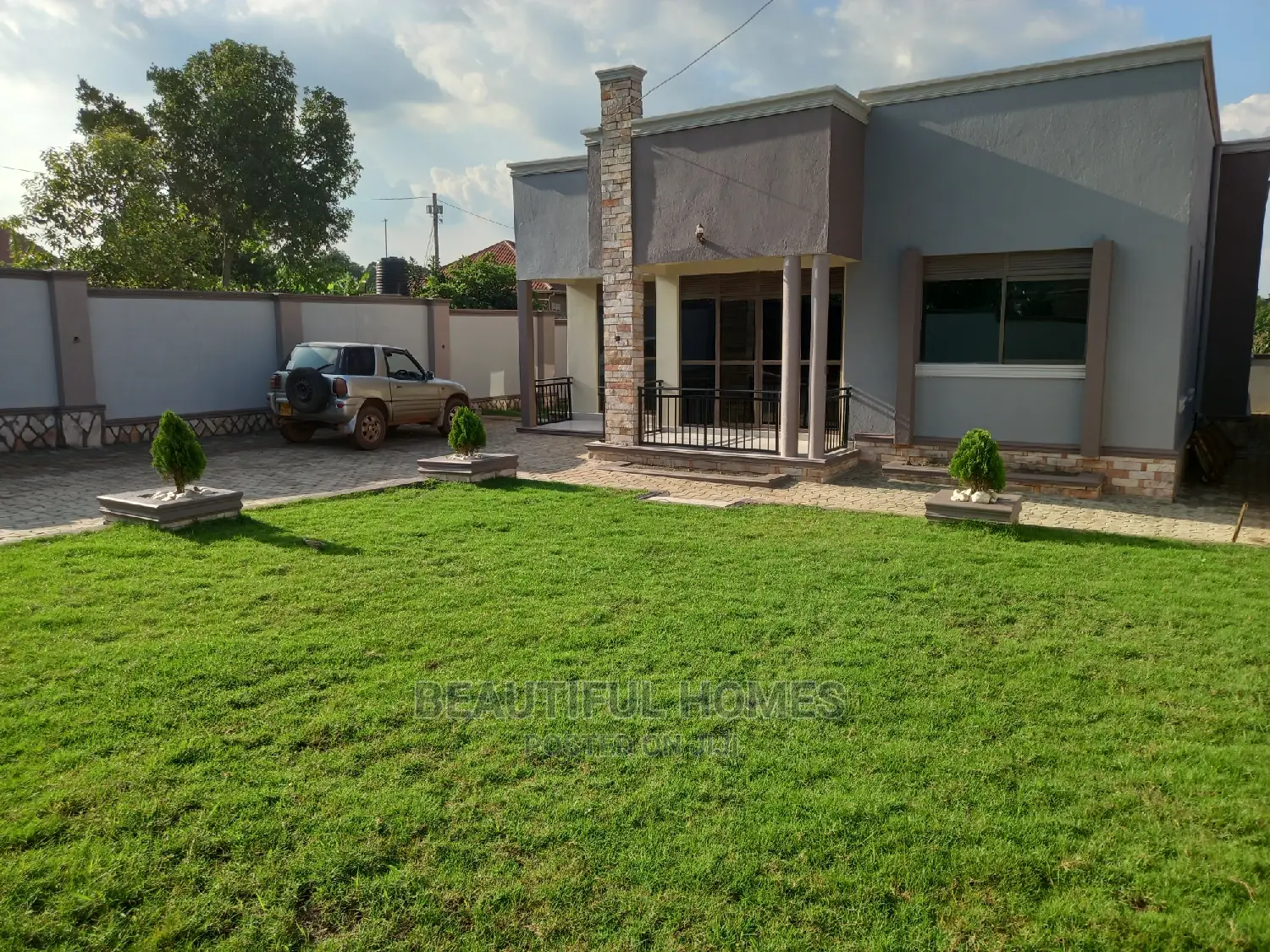 Furnished 4bdrm House in Kira for Sale in Kira
